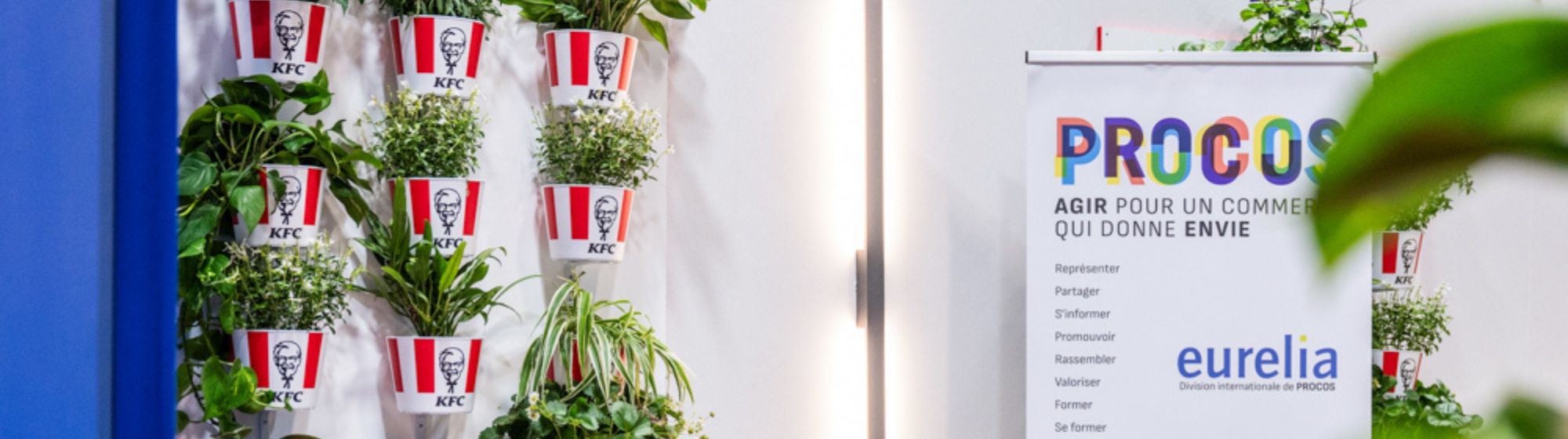 Stand des sponsors du salon Siec KFC et PROCOS