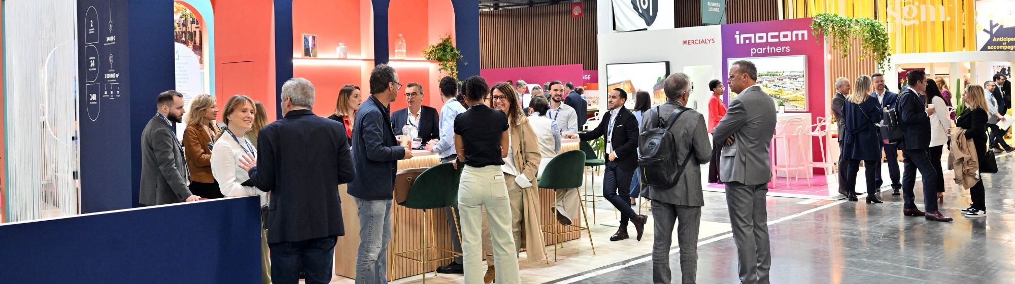 Accessite stand at SIEC trade show, a meeting point for retail and commercial real estate professionals.