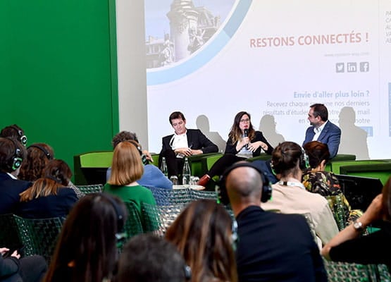 Salle de conférences sur le salon Siec